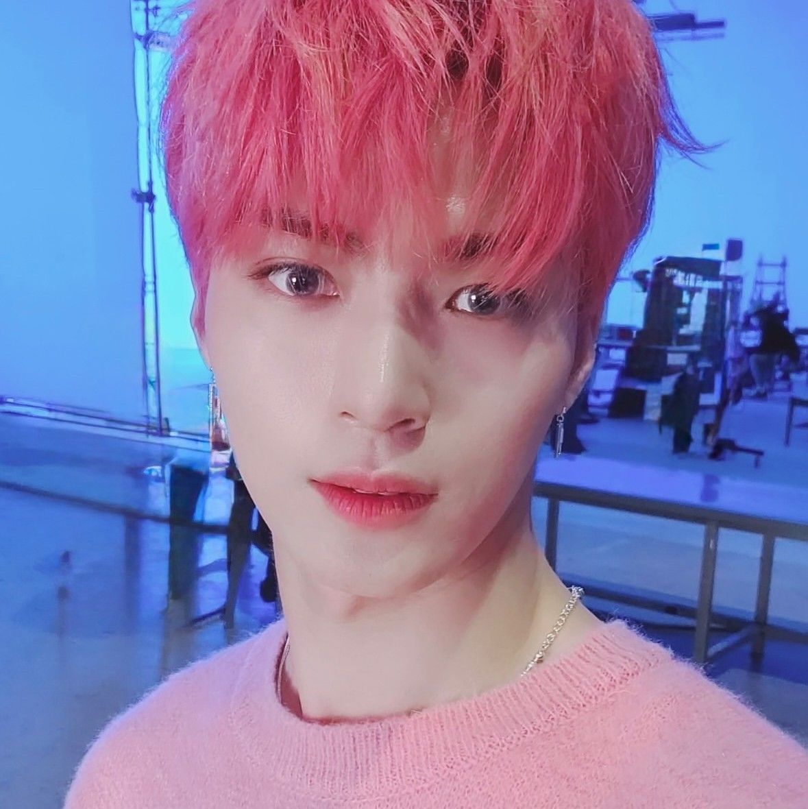 A moment captured by HANGYEOM (OMEGA X)'s fan