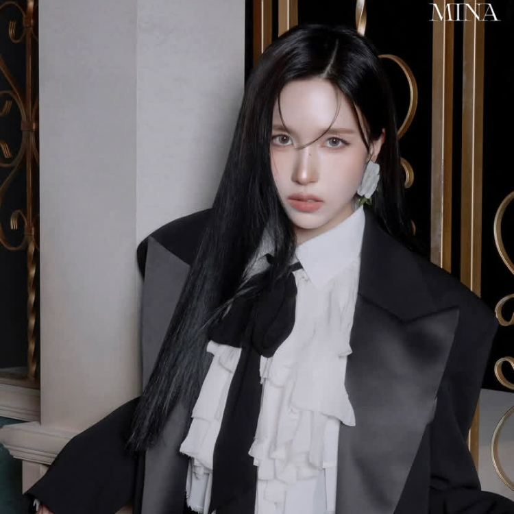 미나 (TWICE) 최근 활동샷