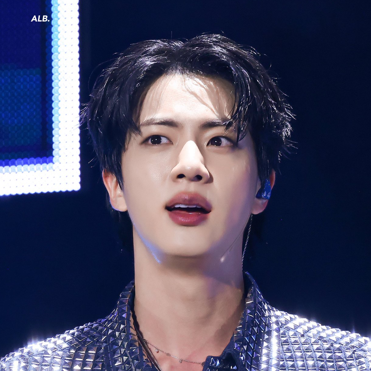 Foto terbaru Jin (BTS)