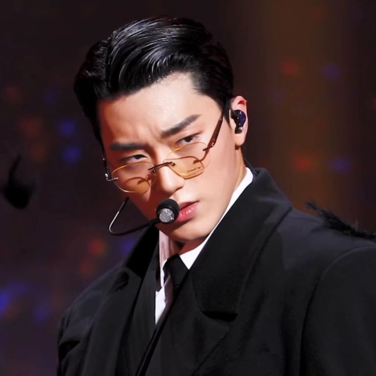 에이티즈 최근 활동샷