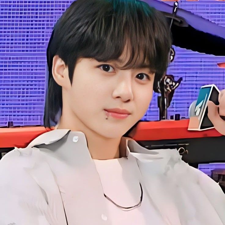 정국 (방탄소년단)의 최신 사진