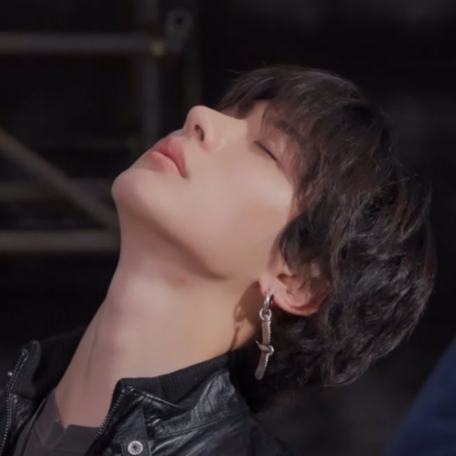 Anton (RIIZE)的最新照片