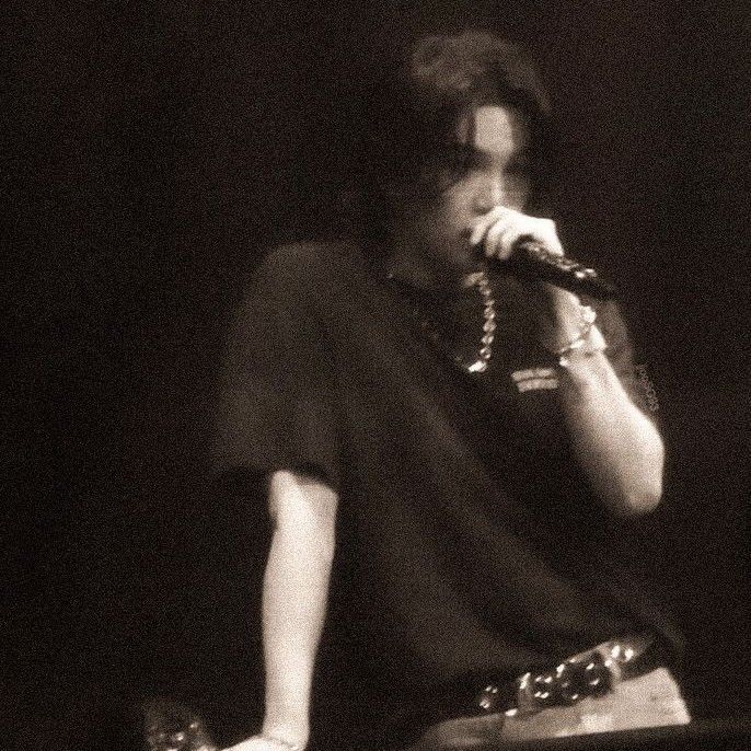 SUGA (防弹少年团)的幕后花絮