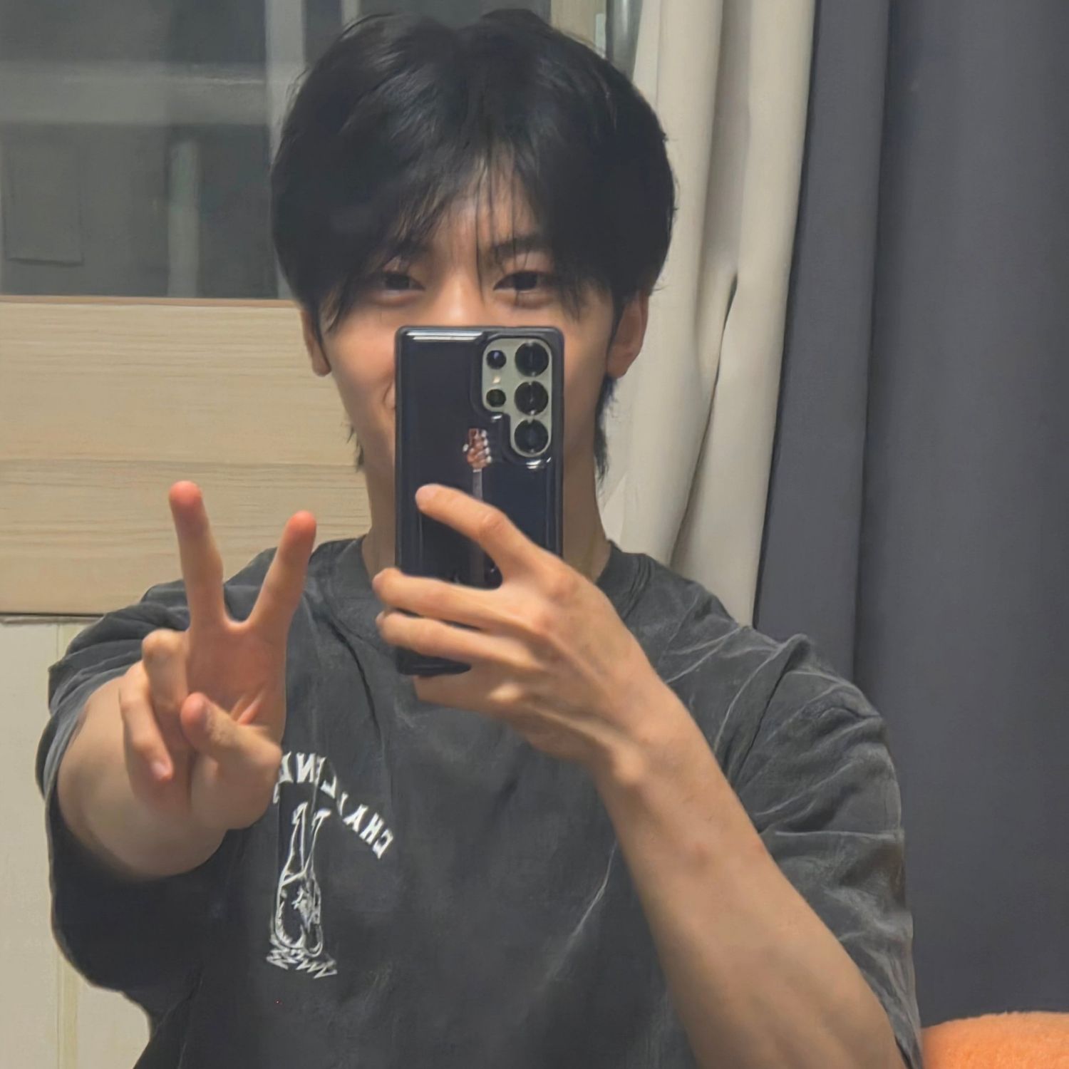 Recent activity shot of Seok Matthew (ZEROBASEONE)