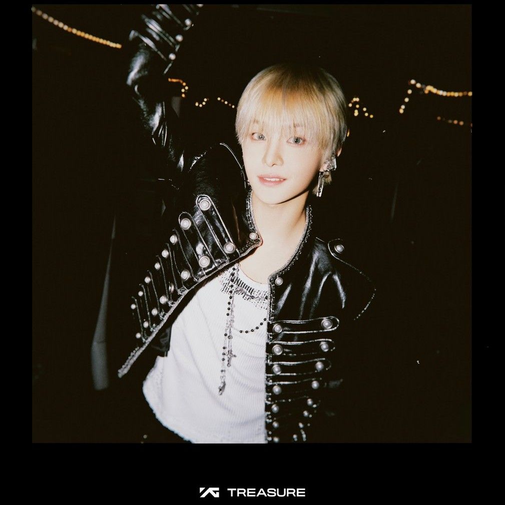 Foto aktivitas terbaru TREASURE