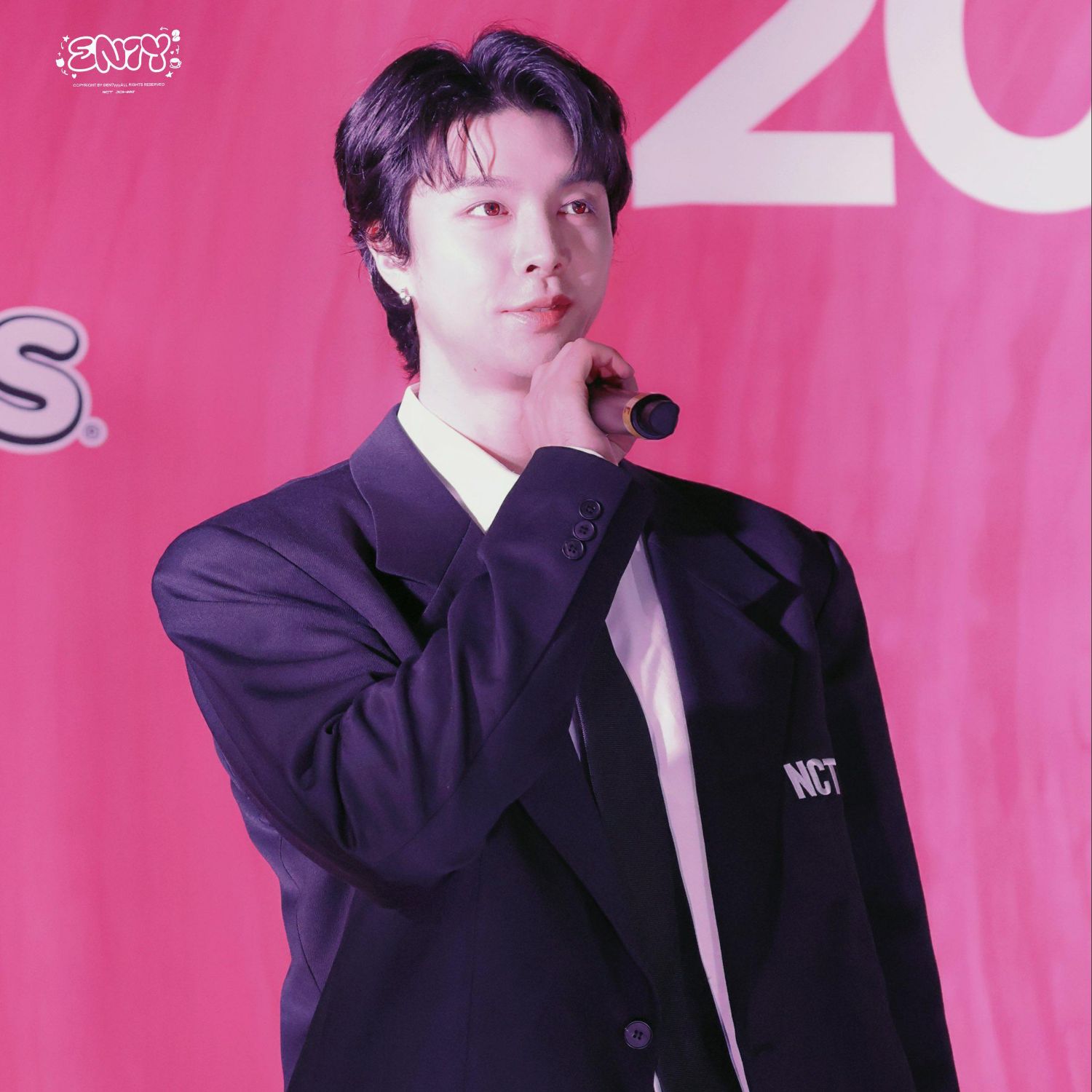 Latest photo of Johnny (NCT 127)