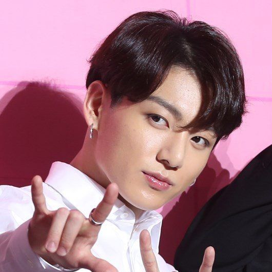 Momen yang diabadikan oleh penggemar Jungkook (BTS)