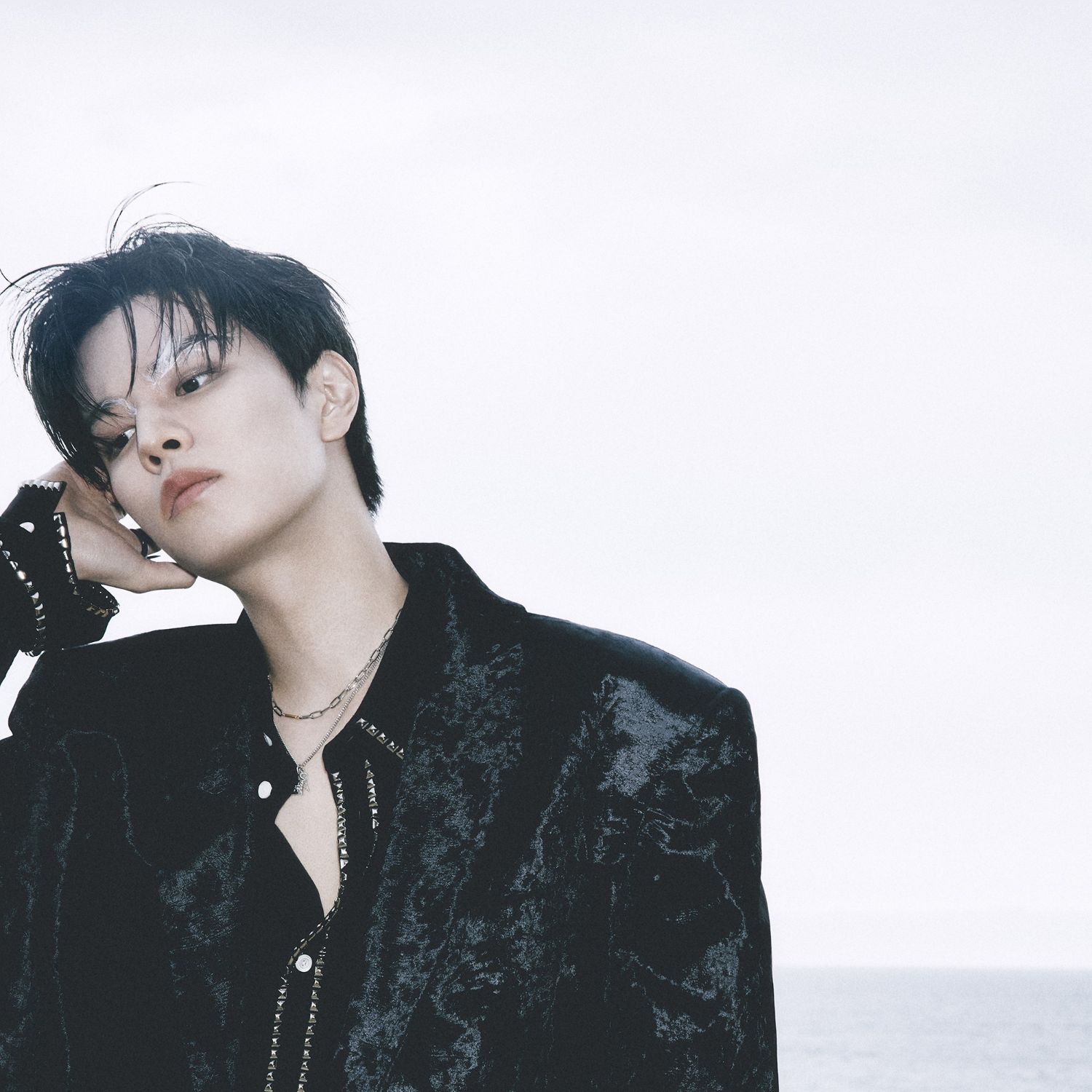 Behind-the-scenes cut of Stray Kids