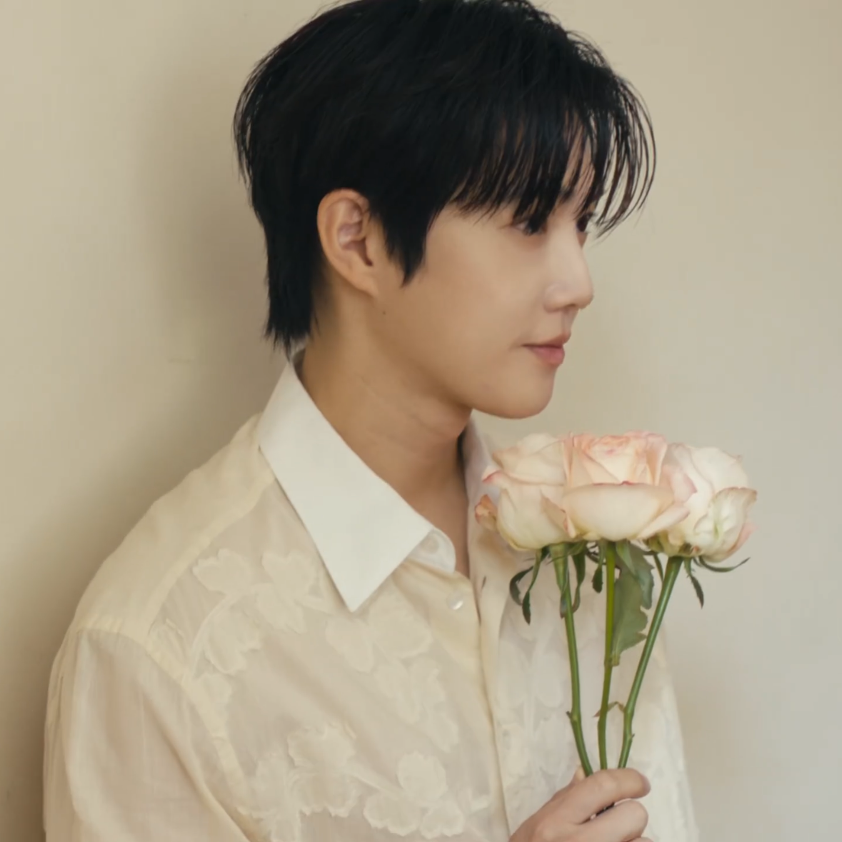 Recent activity shot of Suho (EXO)
