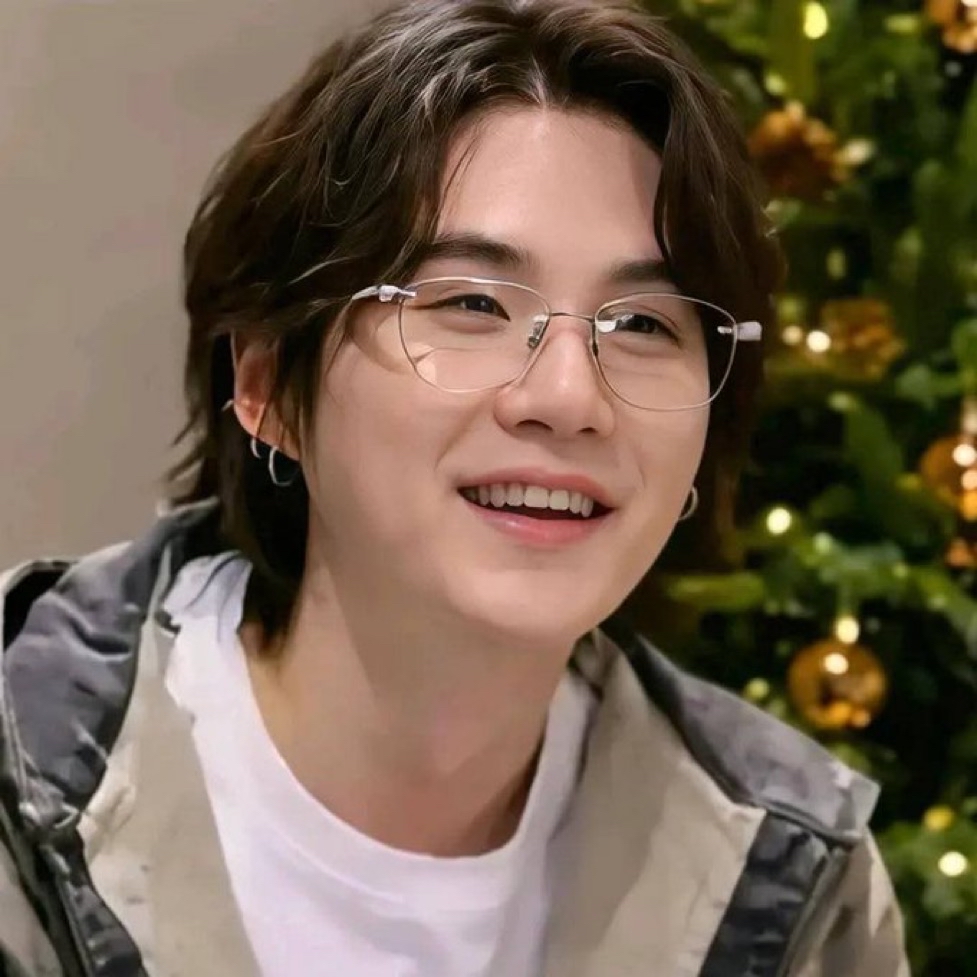 슈가 (방탄소년단)의 최신 사진