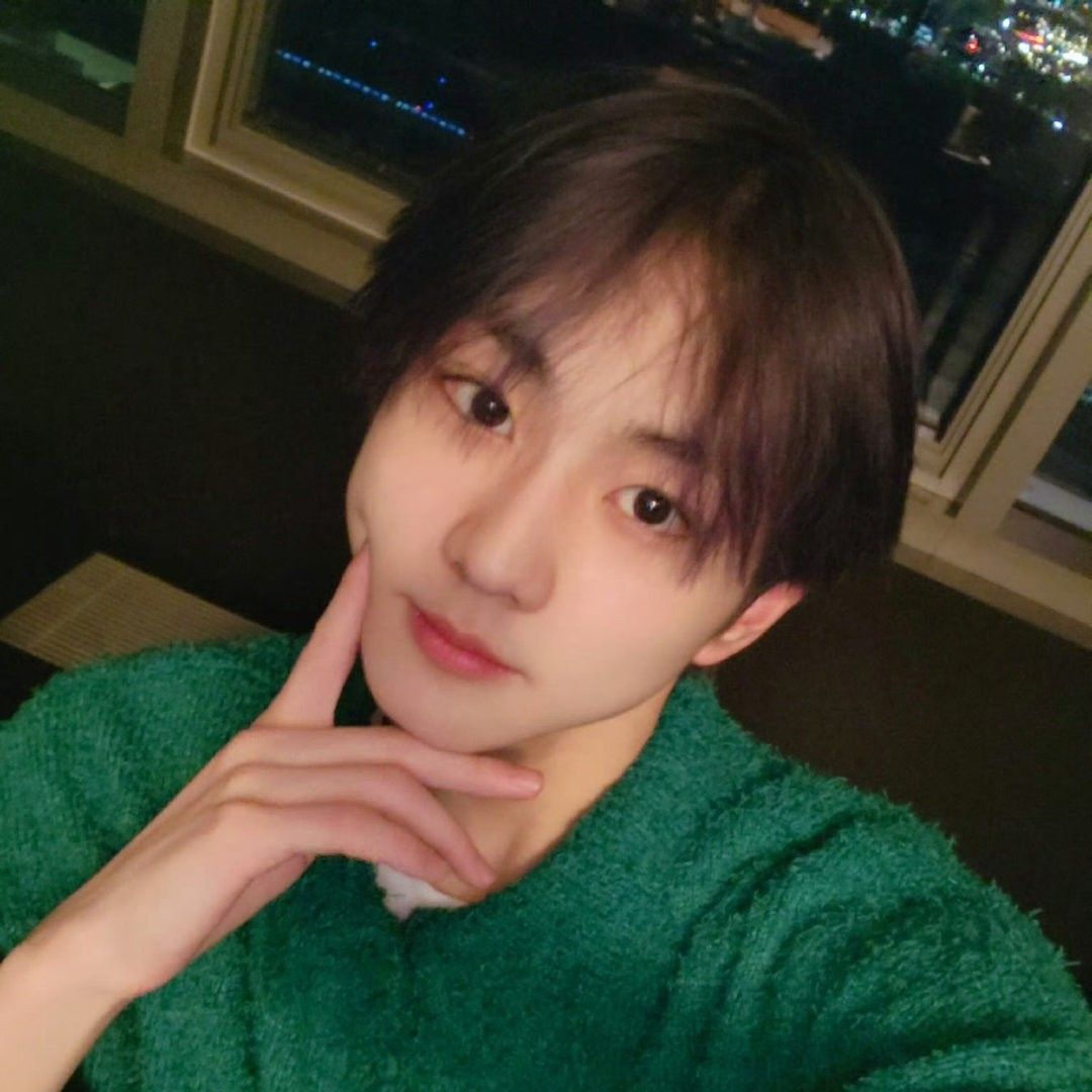 Behind-the-scenes cut of Jungwon (ENHYPEN)