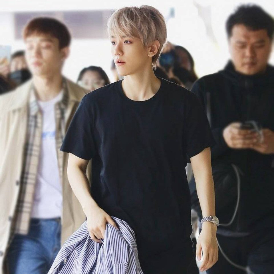 백현 (EXO)의 최신 사진