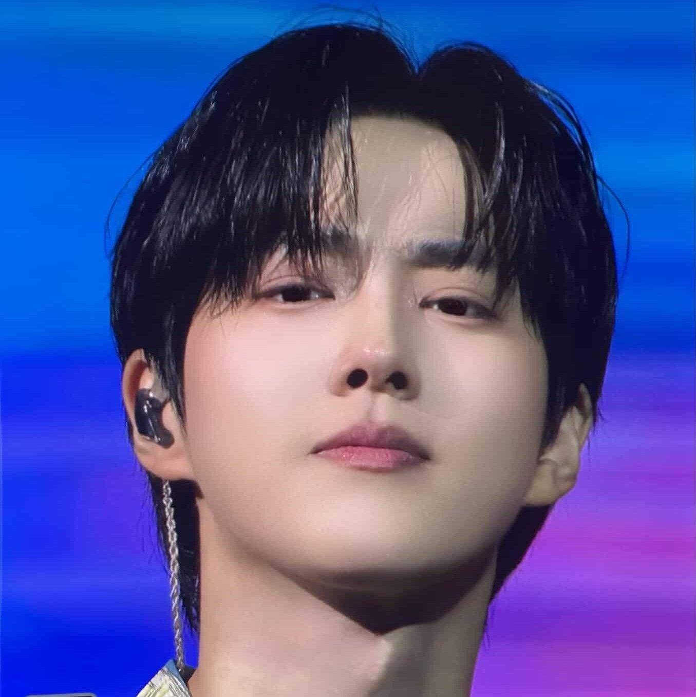 Suho (EXO)的幕後花絮