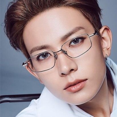 Foto terbaru Heeseung (ENHYPEN)