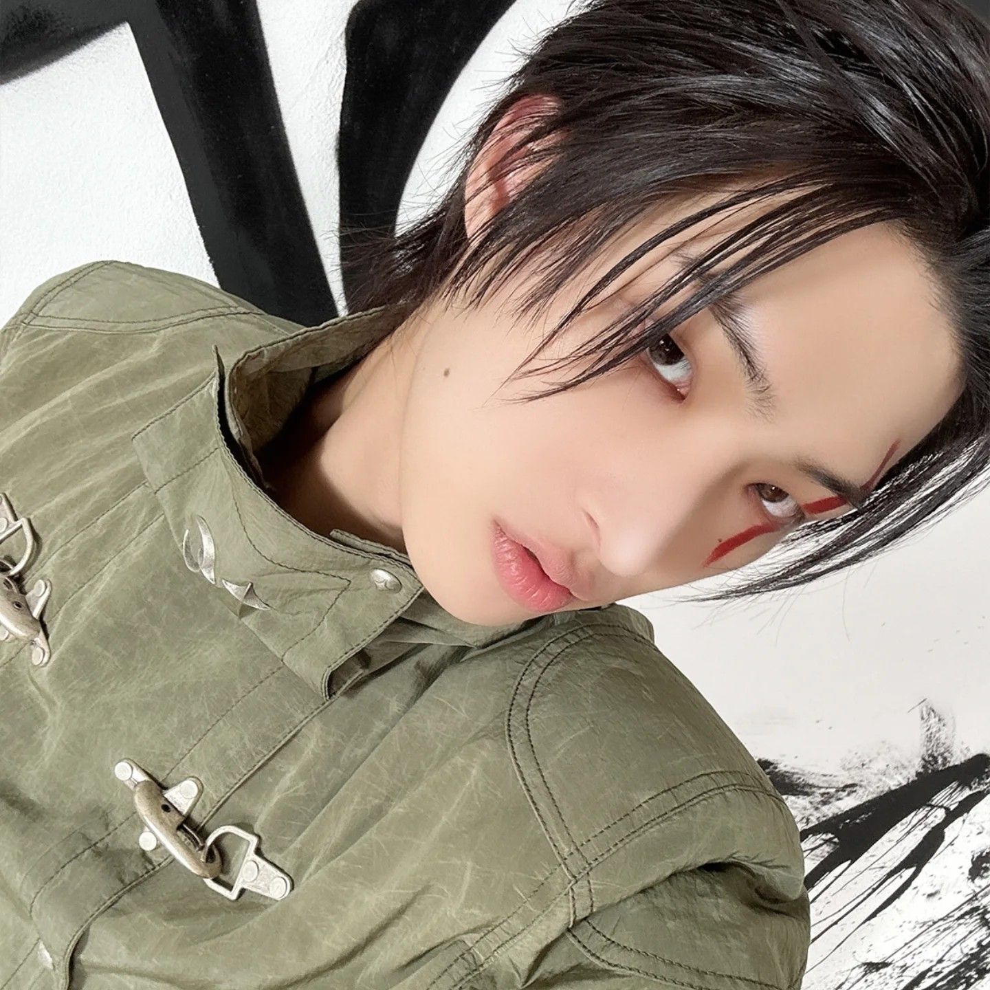 Behind-the-scenes cut of Mingi (ATEEZ)