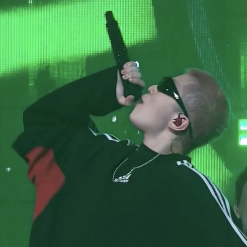 A moment captured by Woozi (SEVENTEEN)'s fan