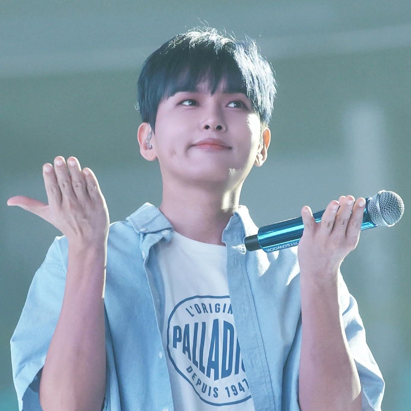 A moment captured by Ryeowook (Super Junior)'s fan