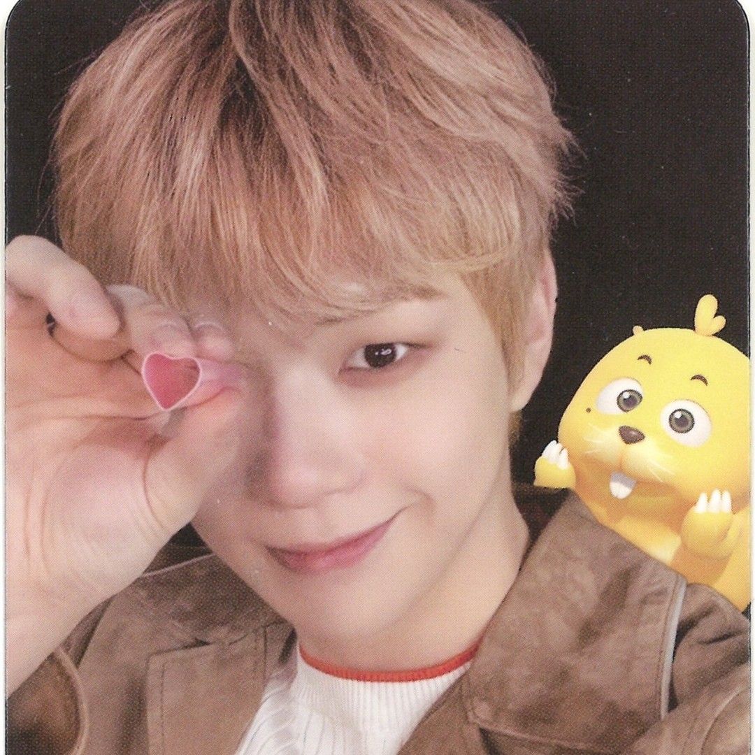 姜丹尼尔的幕后花絮