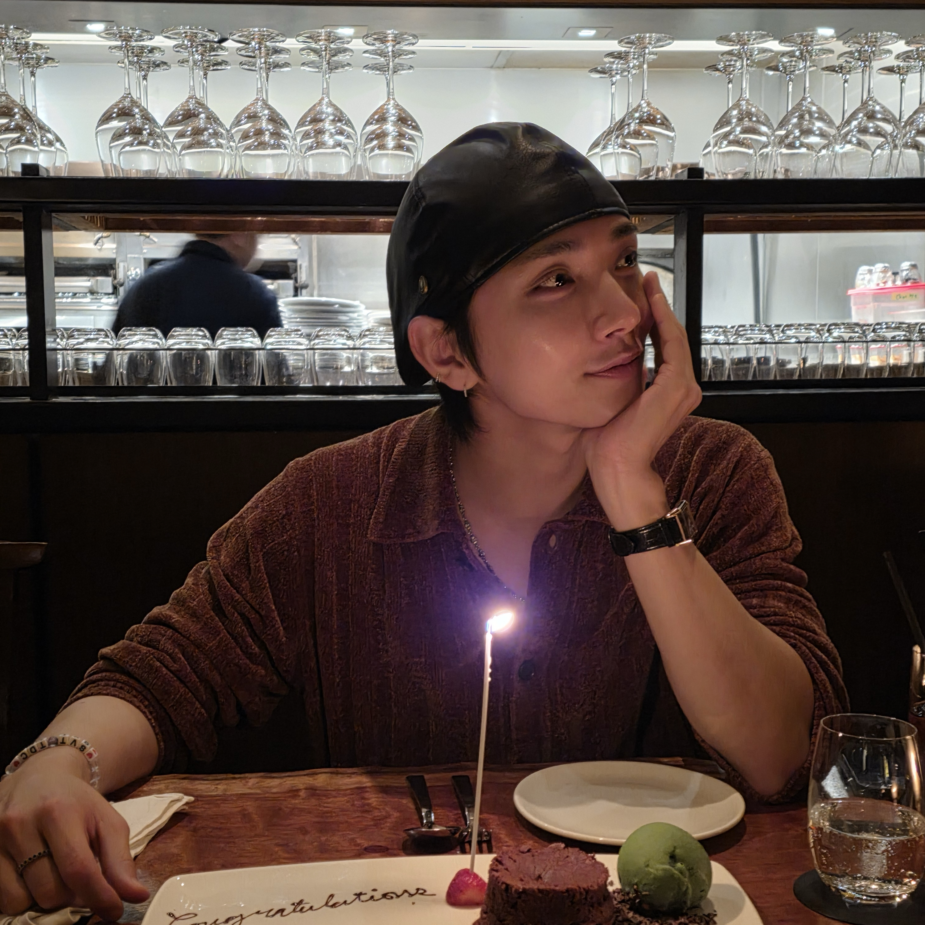 Behind-the-scenes cut of Joshua (SEVENTEEN)