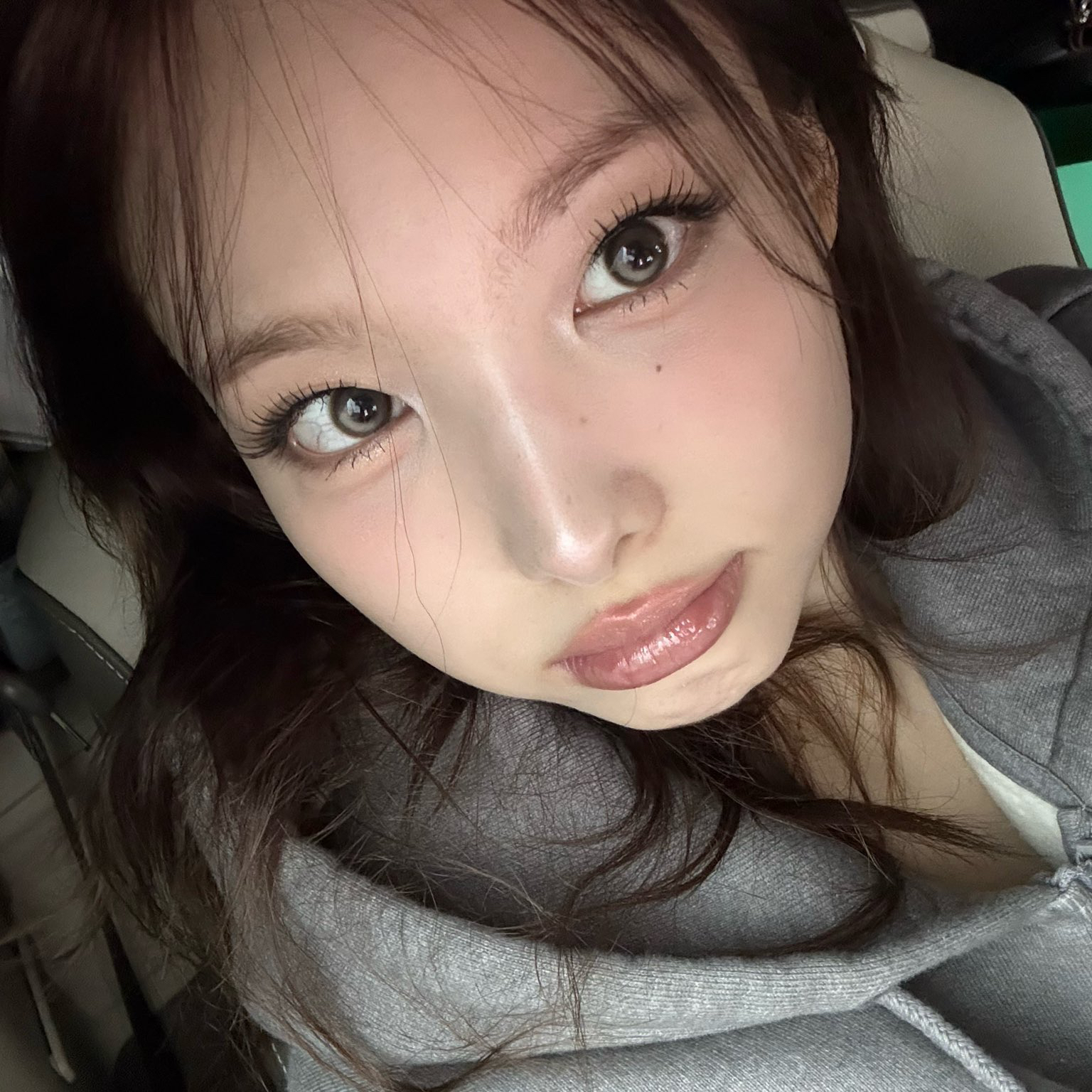 Latest photo of TWICE