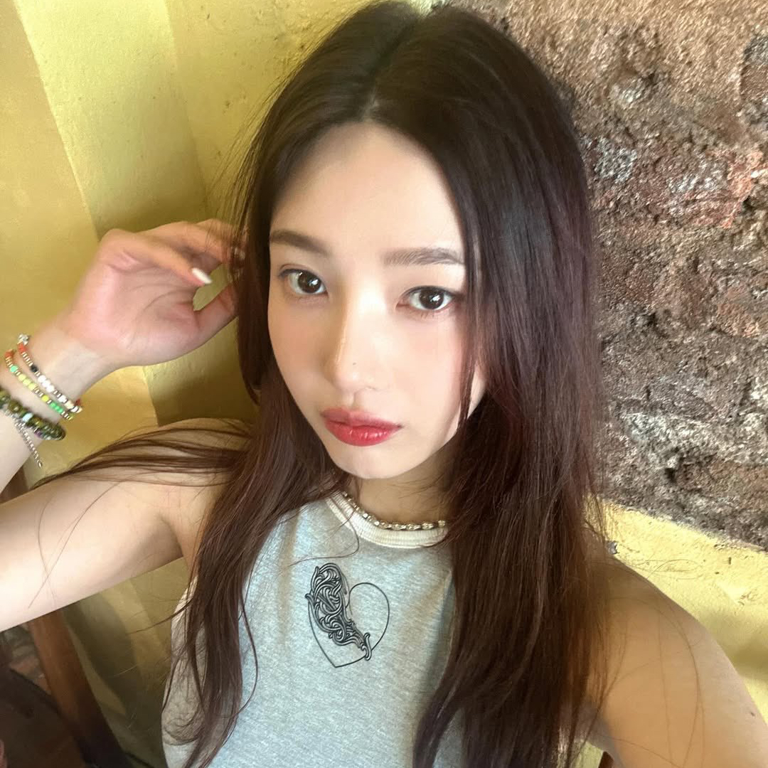A moment captured by Red Velvet's fan