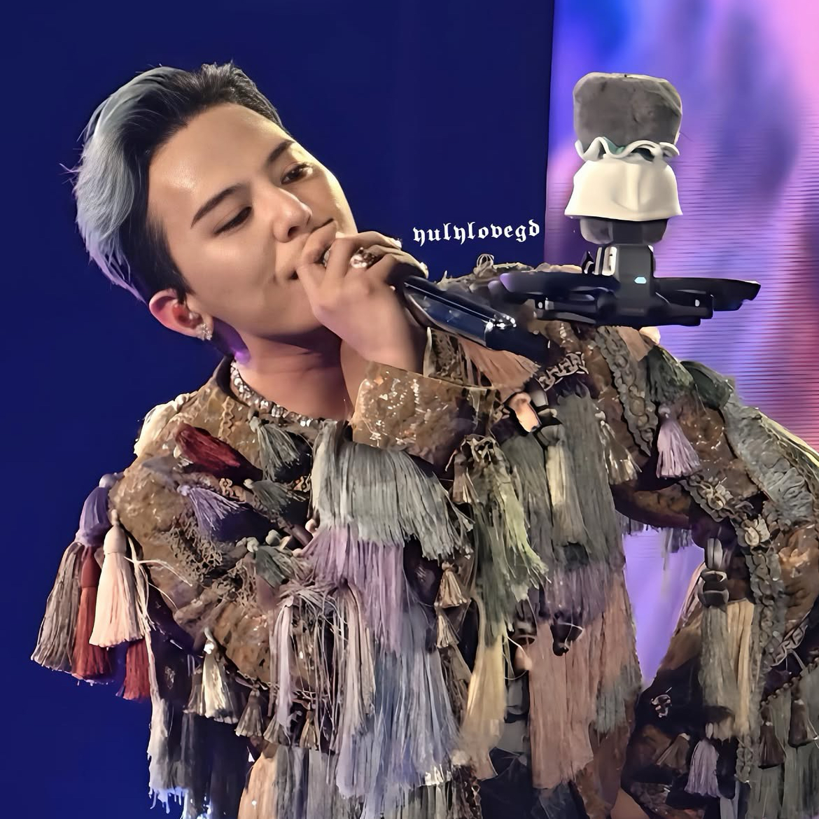 A moment captured by G-DRAGON (BIGBANG)'s fan