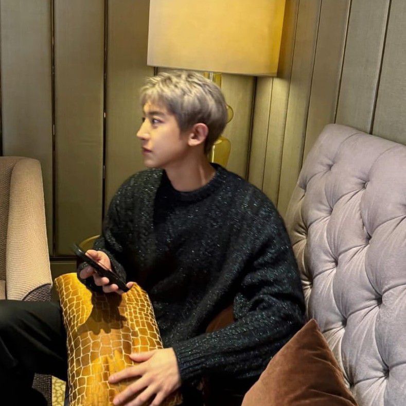 燦烈 (EXO)的幕後花絮