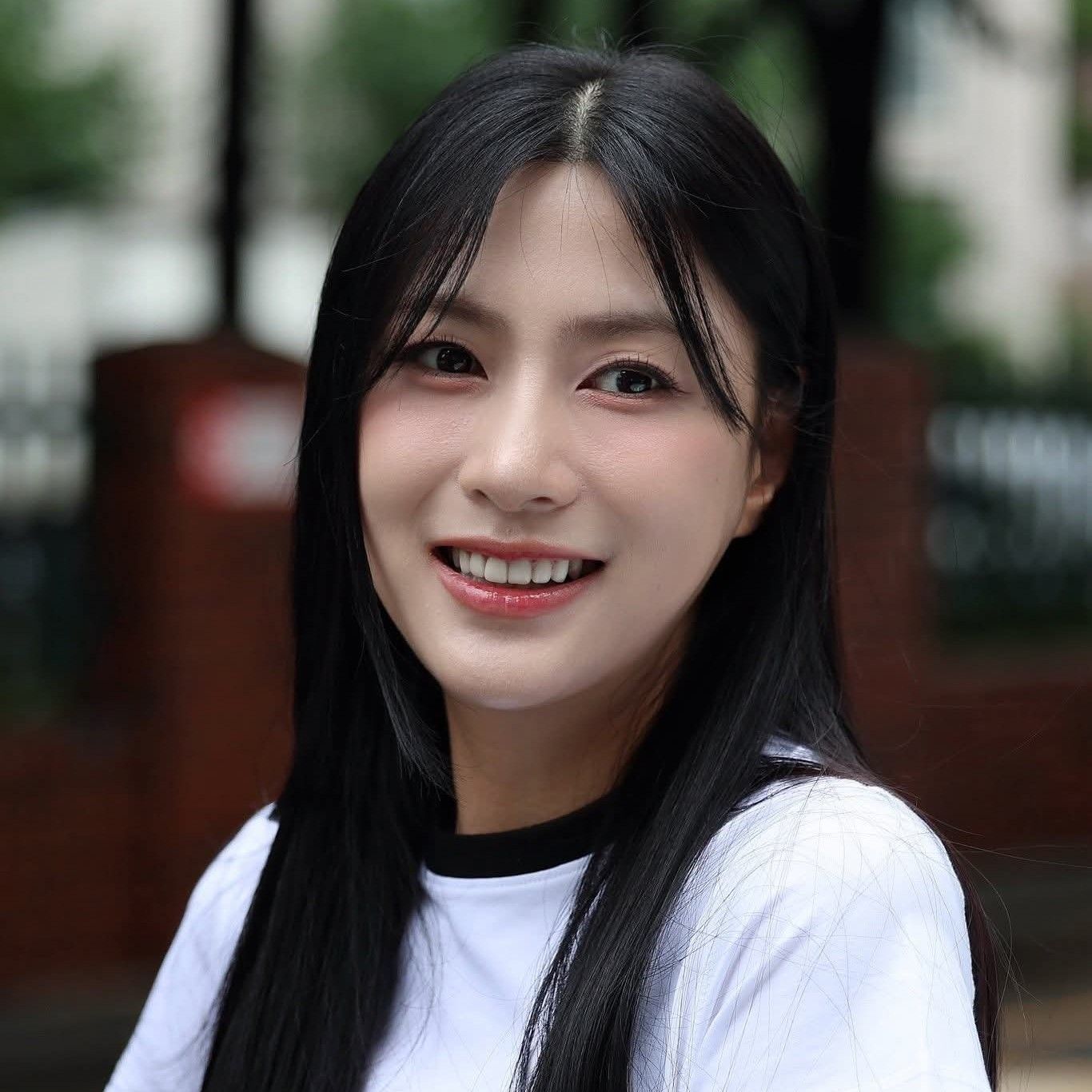 A moment captured by Oh Hayoung (Apink)'s fan