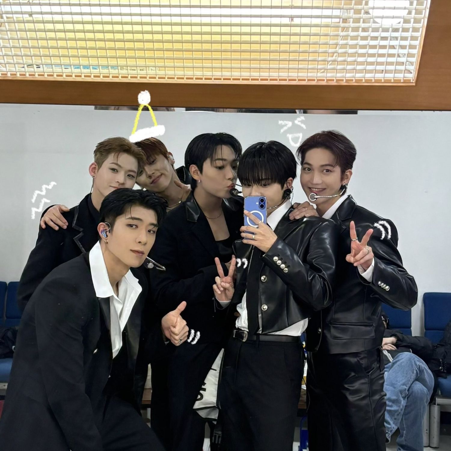 온앤오프의 비하인드 컷