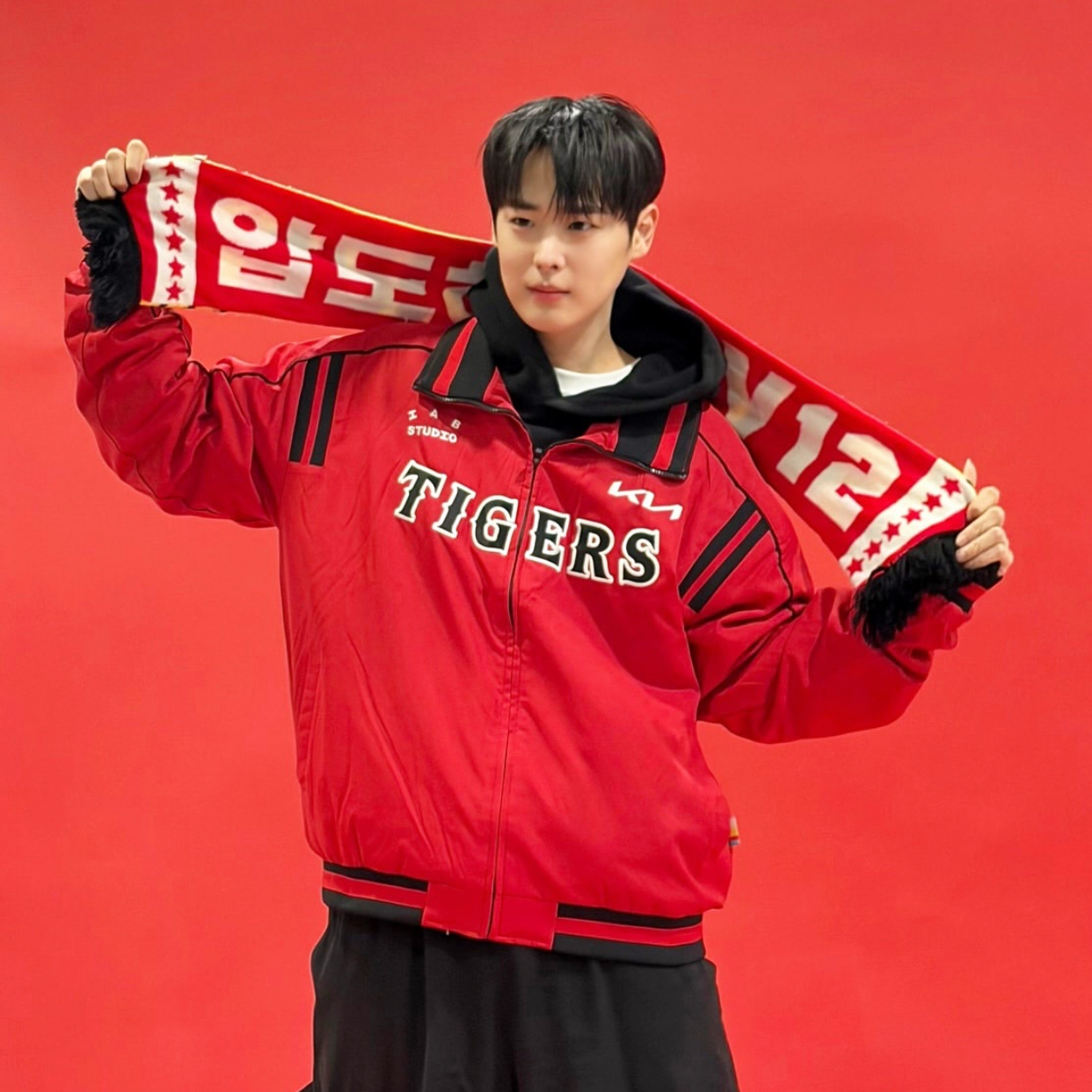 A moment captured by Choi Byungchan's fan