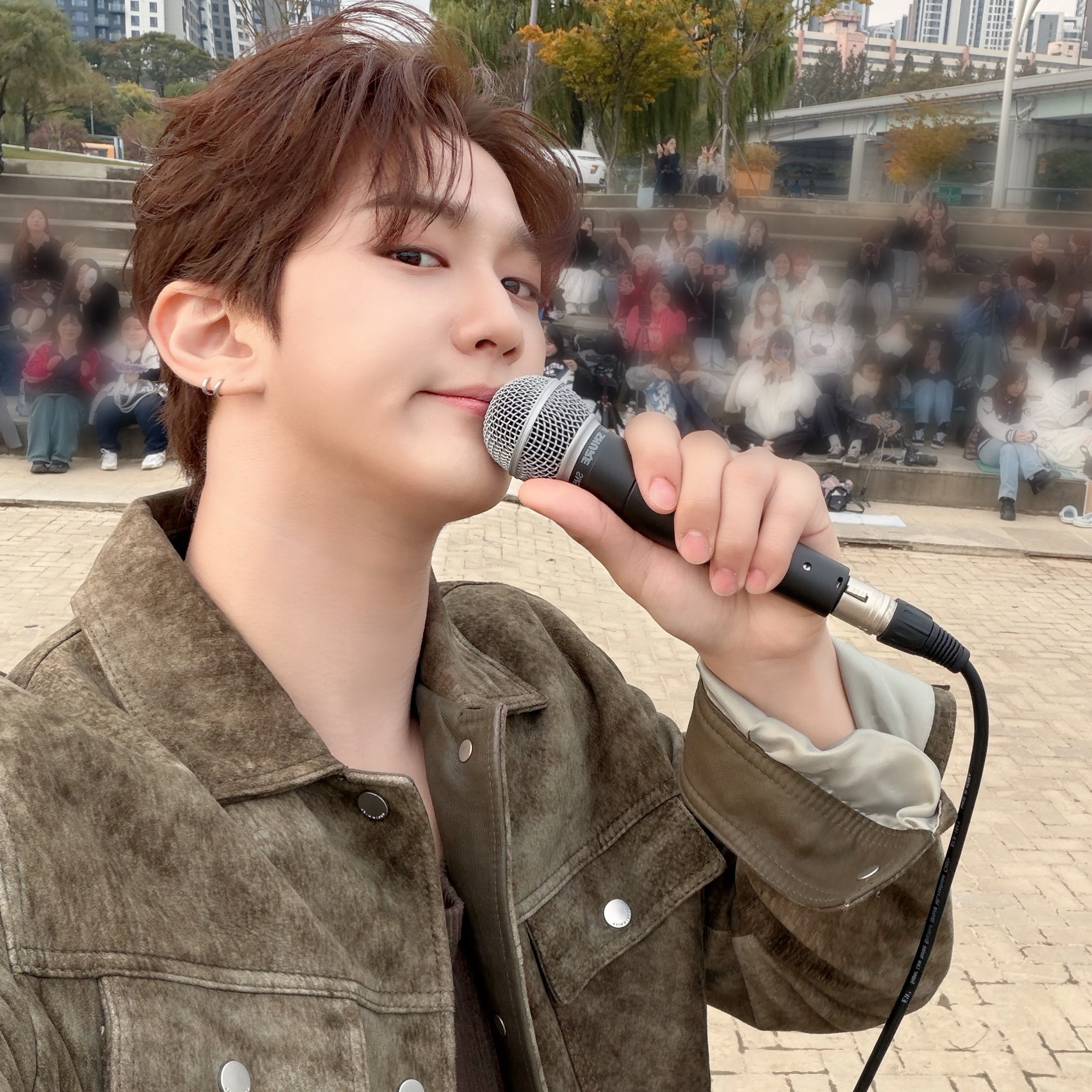 Latest photo of Hong Joochan (GoldenChild)