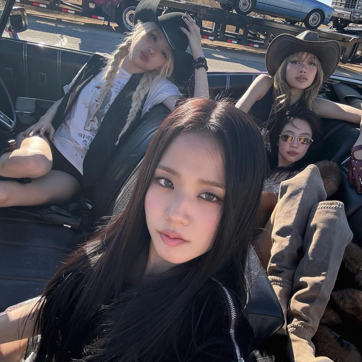 BLACKPINK의 비하인드 컷