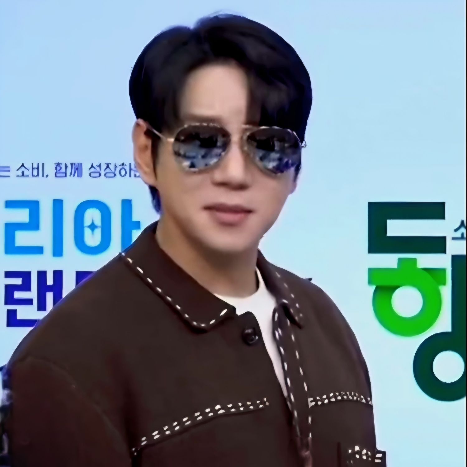 Latest photo of Hwang Chiyeol