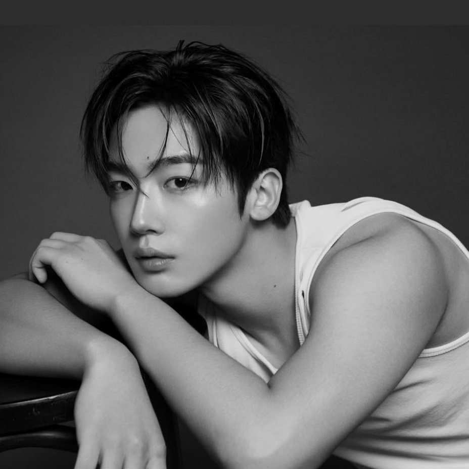 김요한 (위아이)의 최신 사진