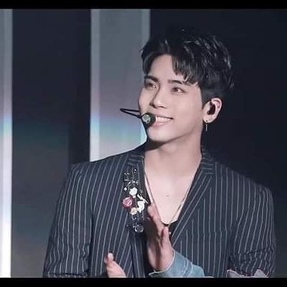 Latest photo of Jonghyun (SHINee)