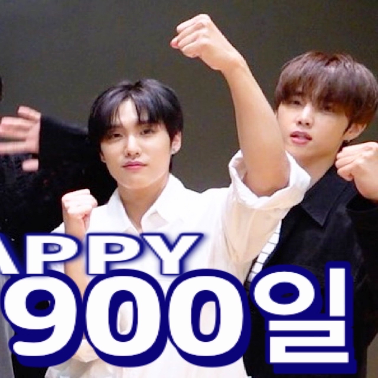 A moment captured by Jacob (THE BOYZ)'s fan