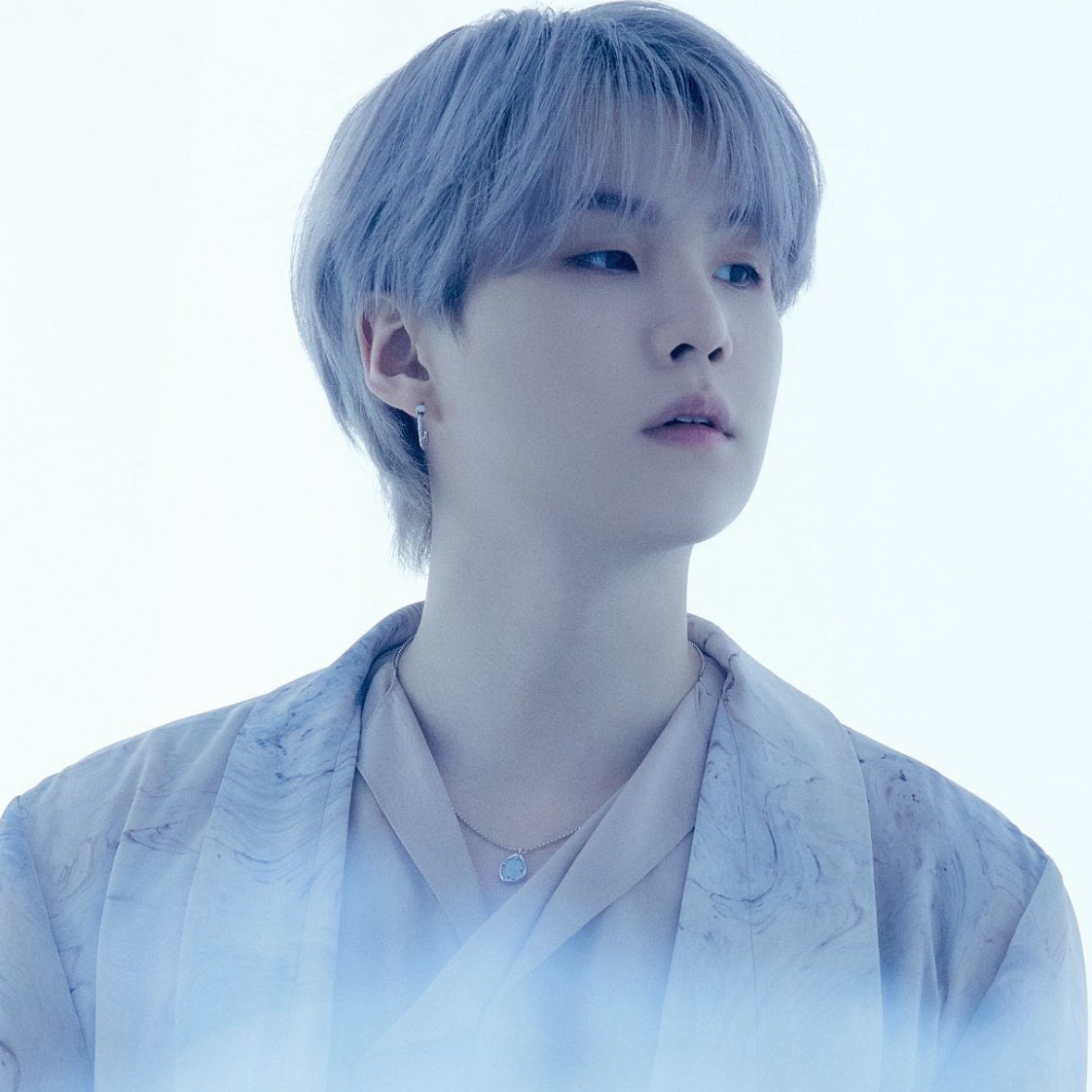 슈가 (방탄소년단)의 최신 사진
