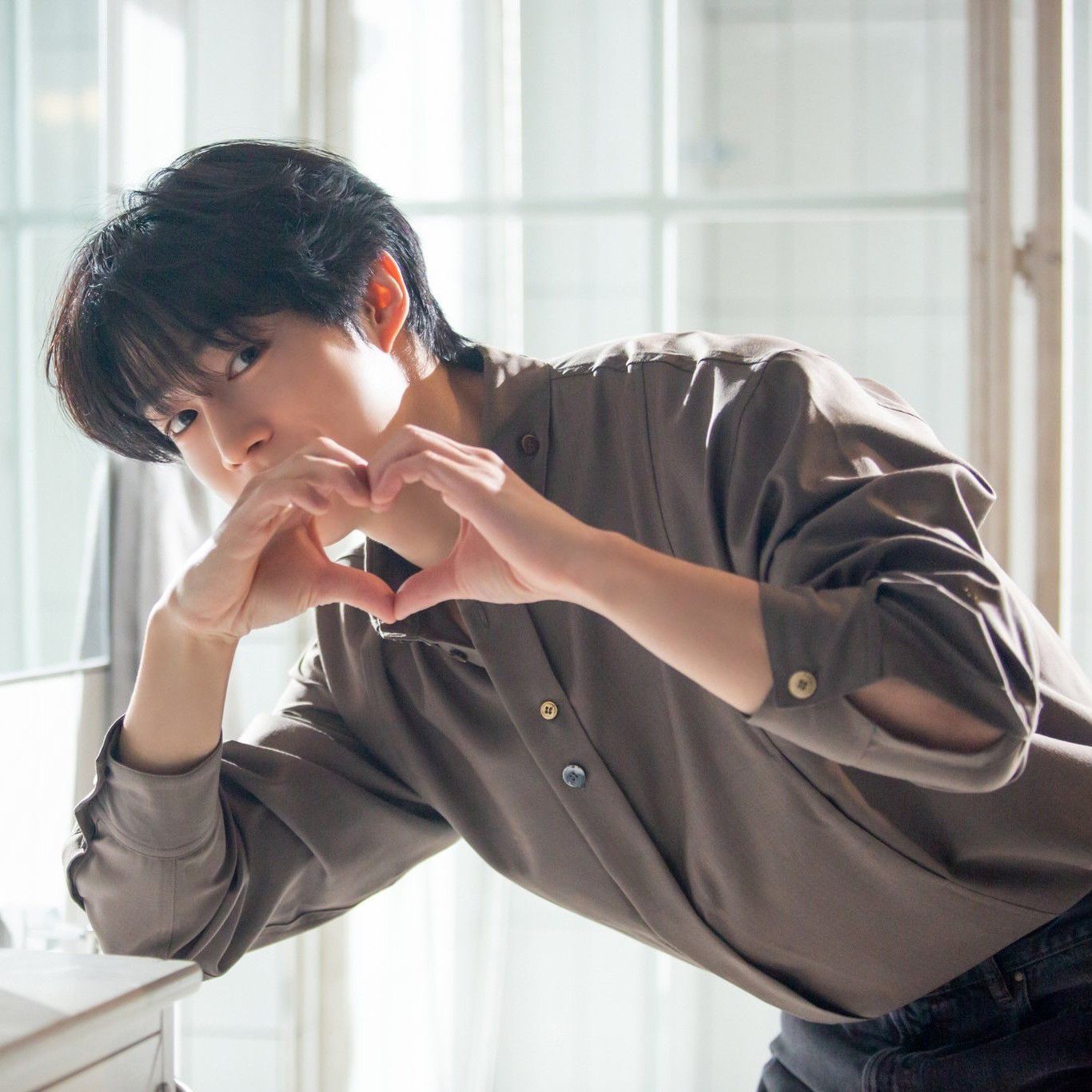 Behind-the-scenes cut of SF9