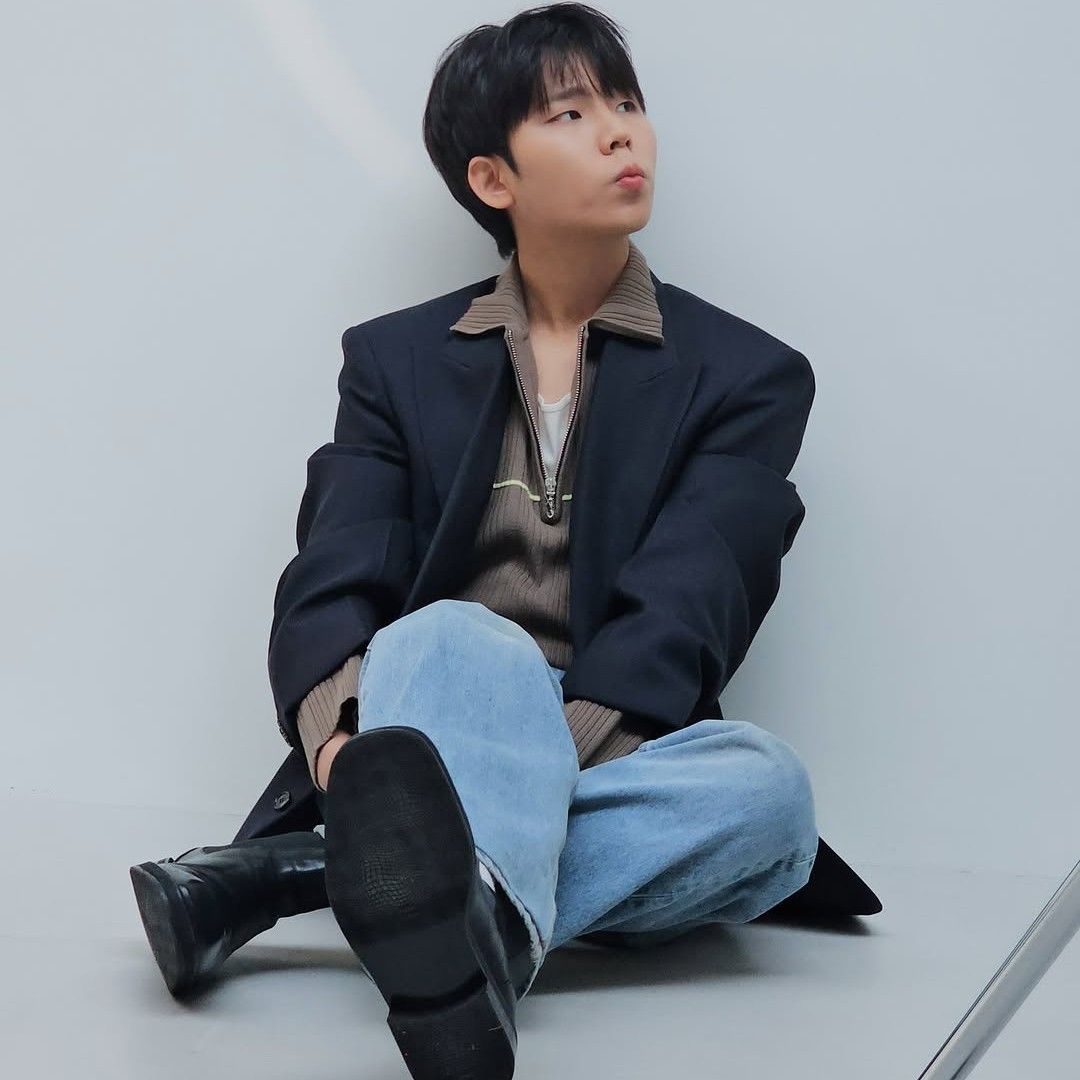 Recent activity shot of Jung Seunghwan