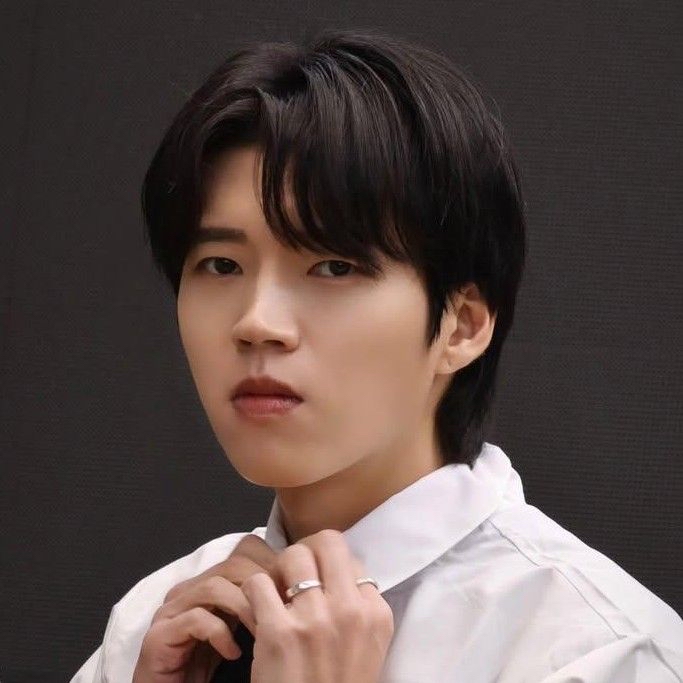 Latest photo of Woohyun (INFINITE)