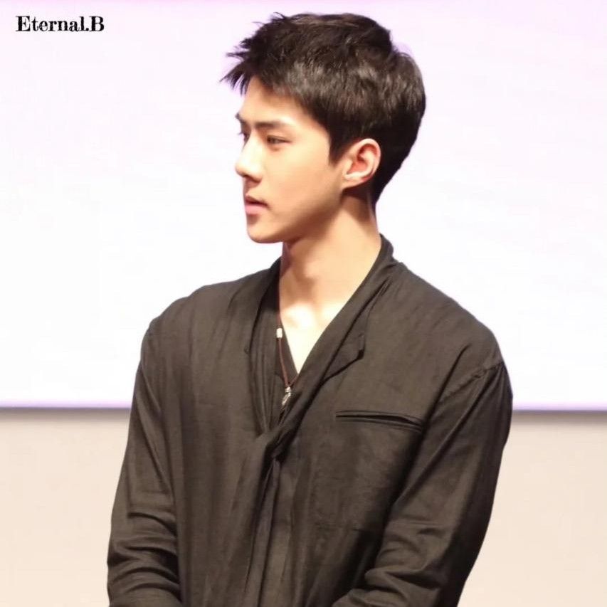 세훈 (EXO)의 비하인드 컷