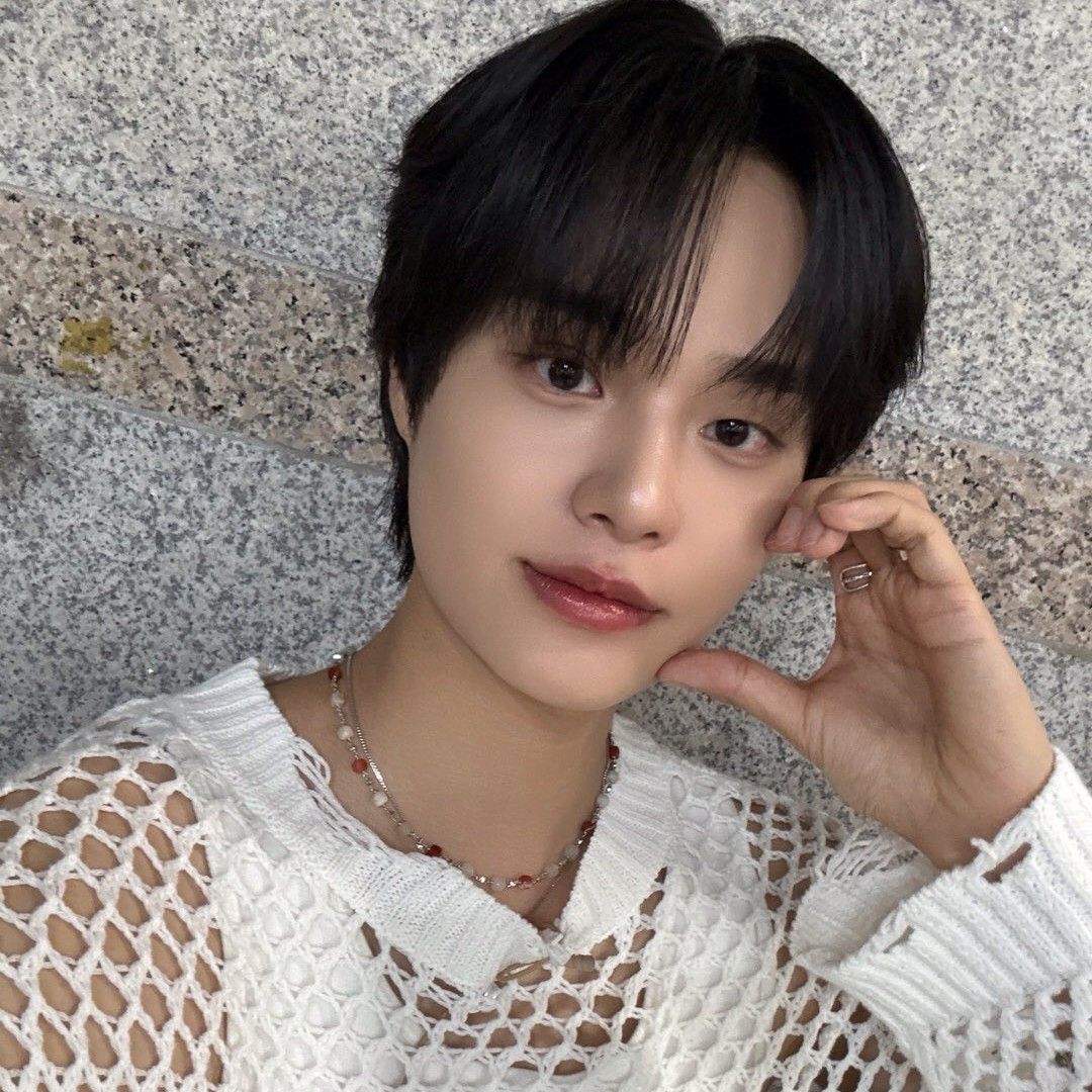 Latest photo of Lee Daehwi (AB6IX)
