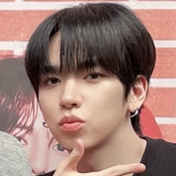 Latest photo of Hanjun (n.SSign)