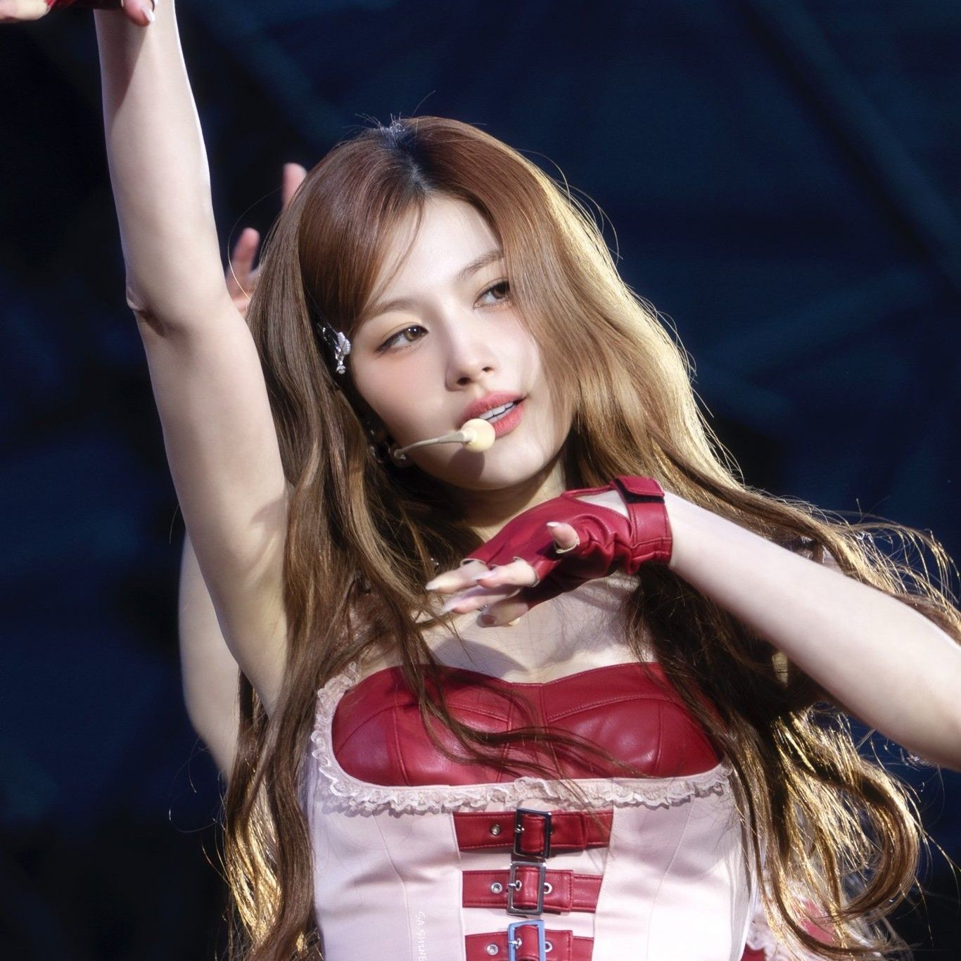 A moment captured by Sana (TWICE)'s fan