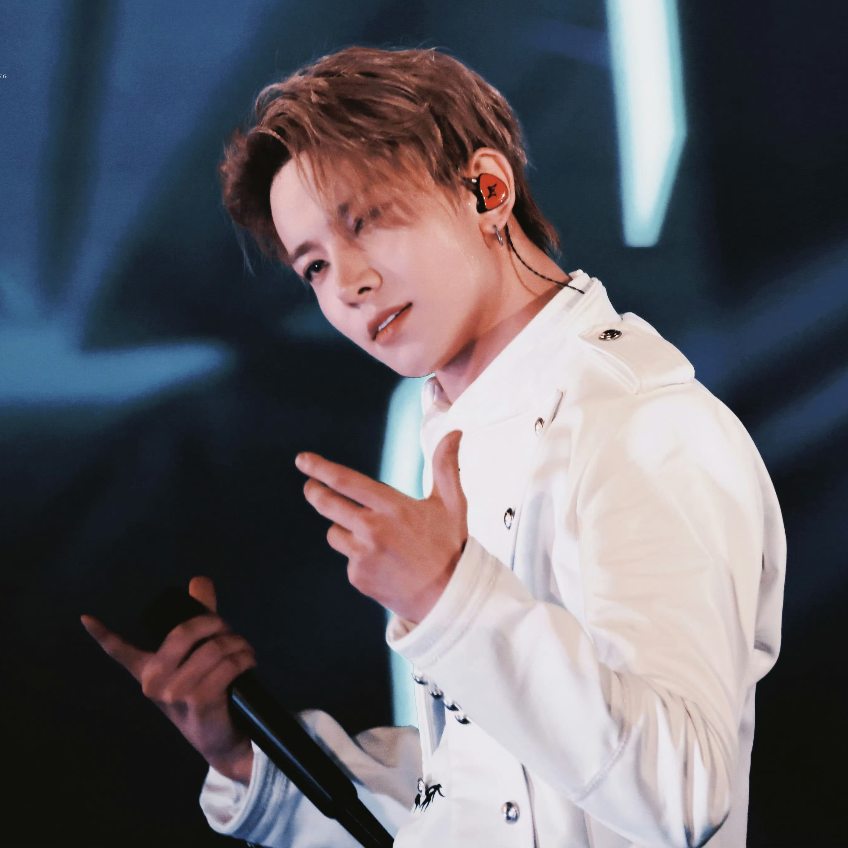 Recent activity shot of Heeseung (ENHYPEN)