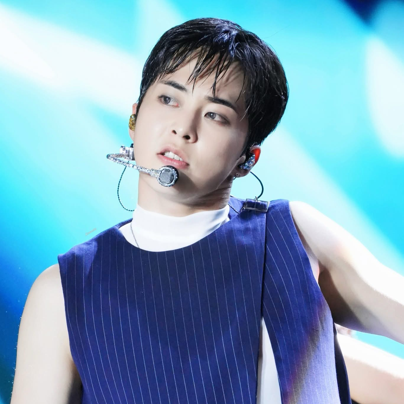 A moment captured by Xiumin (EXO)'s fan