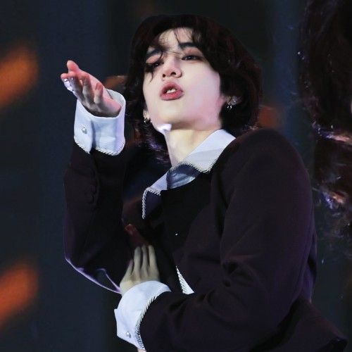 イハン (BOYNEXTDOOR)の舞台裏ショット