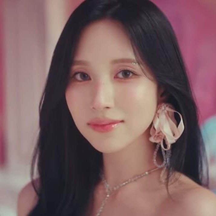 Mina (TWICE)的最新活動照片