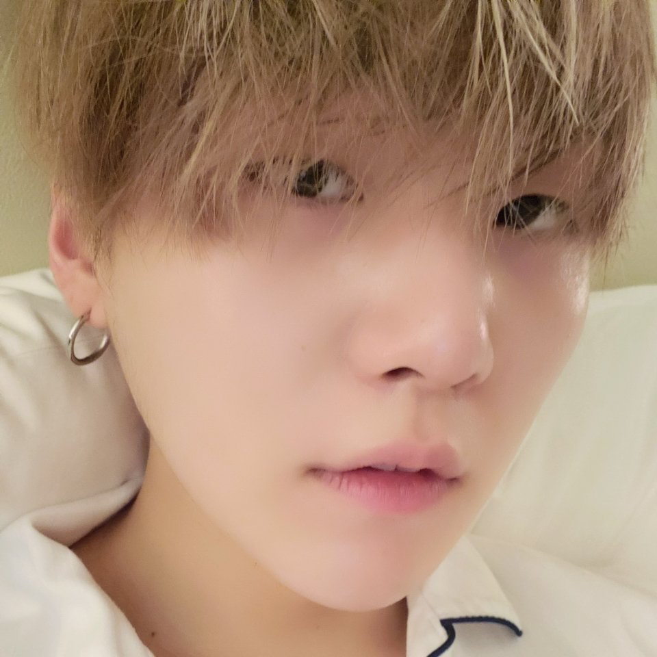 SUGA (防彈少年團)粉絲拍下的瞬間