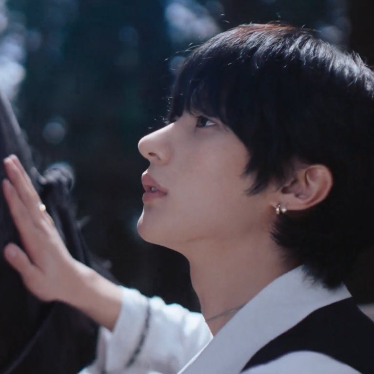 アントン (RIIZE)の舞台裏ショット